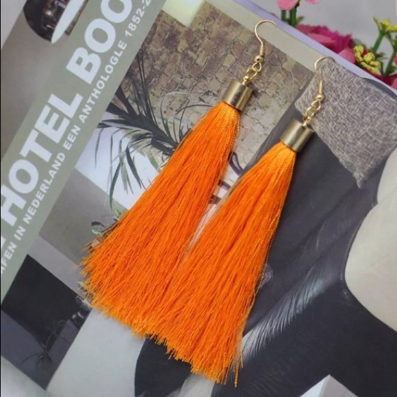 🔥Fashion Orange Long Tassel Fringe Earrings NWT🏷 - Picture 4 of 4